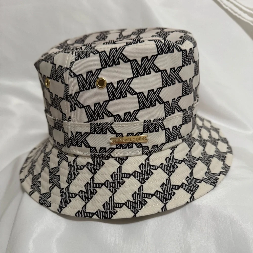 Michael Kors Cream and Black MK Logo Bucket Hat with Gold Accent